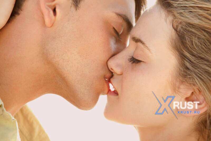 Как девушке правильно целоваться